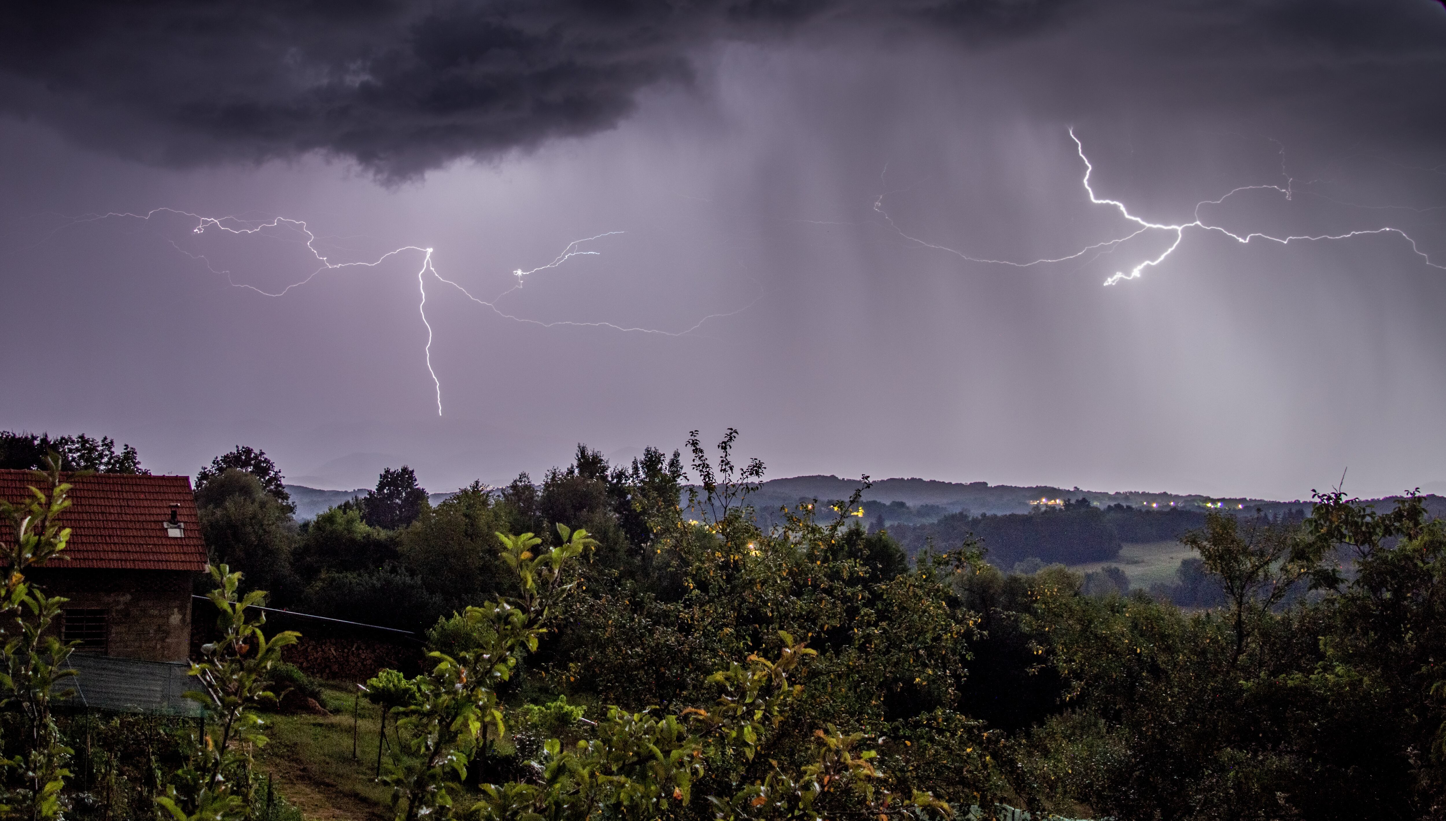 Morelos arrancará la semana con tormentas eléctricas.