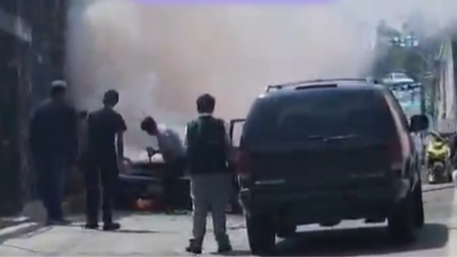 ¡PRECAUCIÓN! Se incendia vehículo en Cuernavaca; esta es la zona afectada