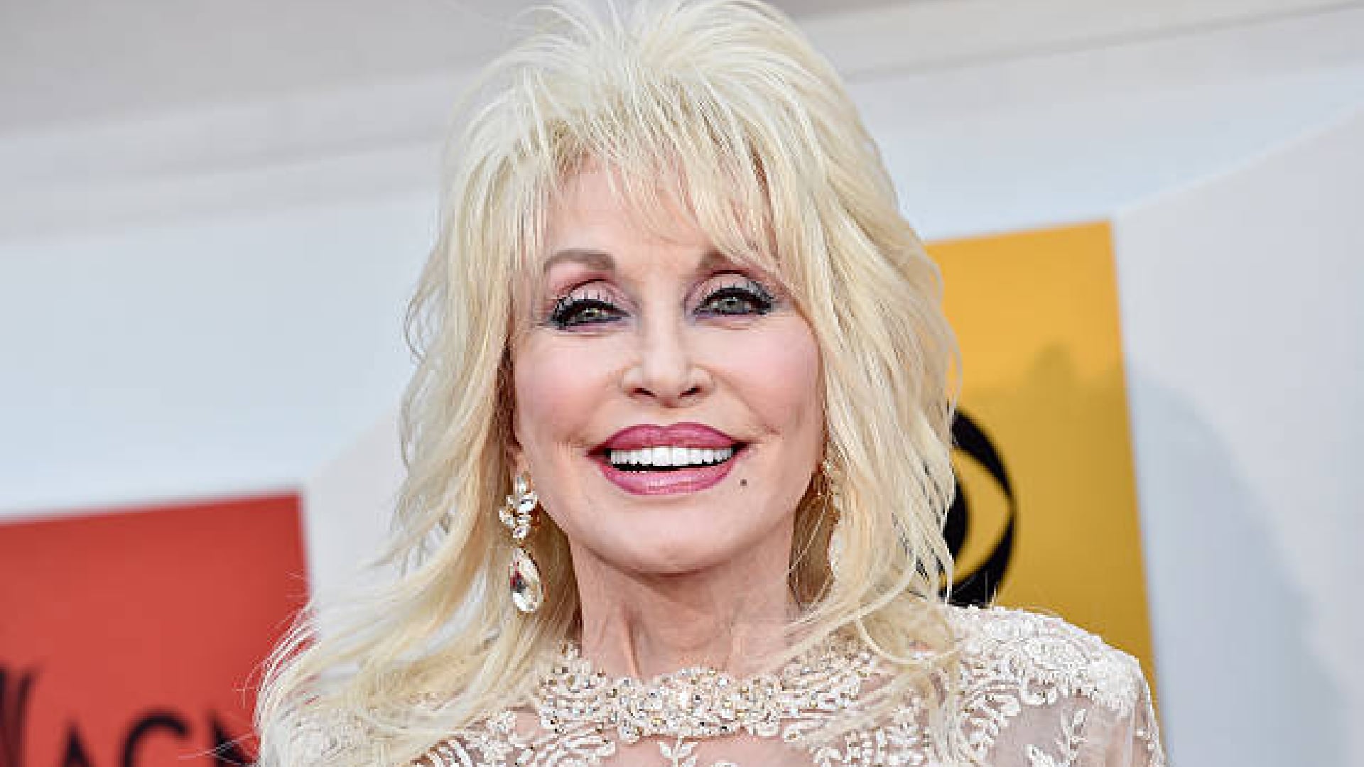 Revelan causa de muerte de la cantante Dolly Parton; esto dijo su equipo de trabajo
